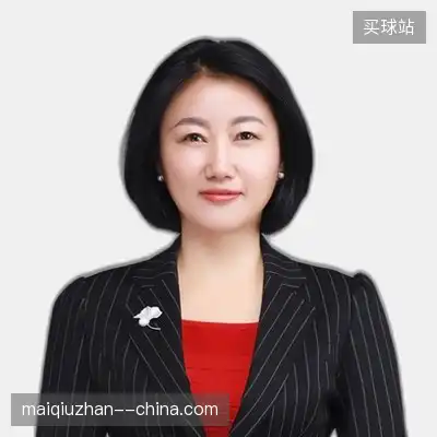 史飞杰